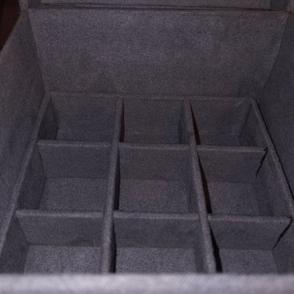 Small Jewelry Box - Picture 3 of 3